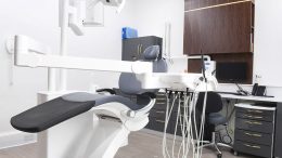Stepping into Andrew Scott Dental will instantly put you at ease knowing you are in good hands in this modern and luxurious practice offering family and cosmetic dentistry.